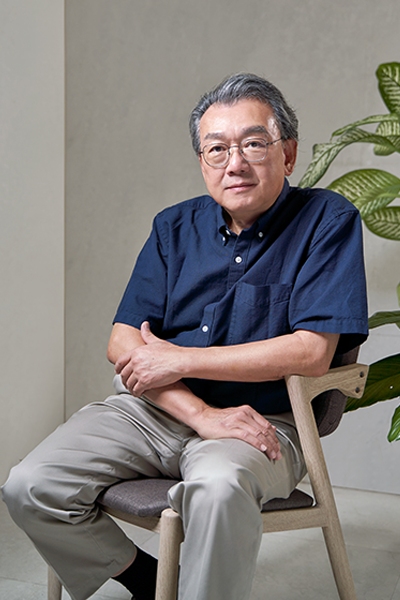 Dr. Hsiao, Chwan-Deng